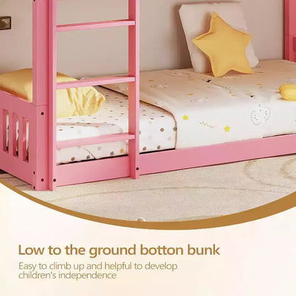 Letto a castello basso da una piazza e mezza per bambini, struttura in legno con sponde e scaletta, materasso non incluso