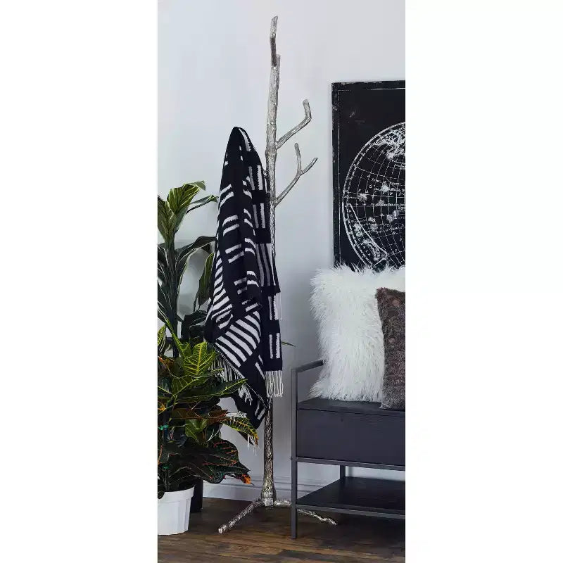 Appendiabiti Eclettico in Metallo, Argento, Attaccapanni Decorativo da Ingresso per Corridoio o Soggiorno